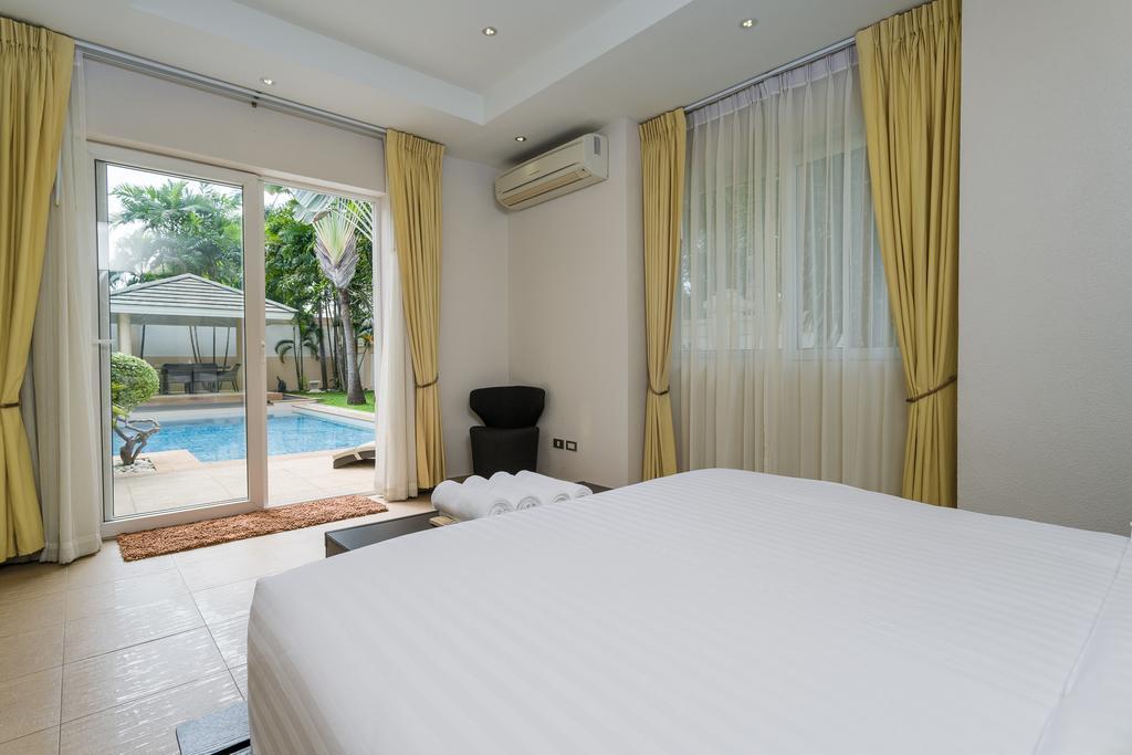 Luxury Pool Villa 3Br 6-8 Persons (Adults Only) パッタヤー エクステリア 写真