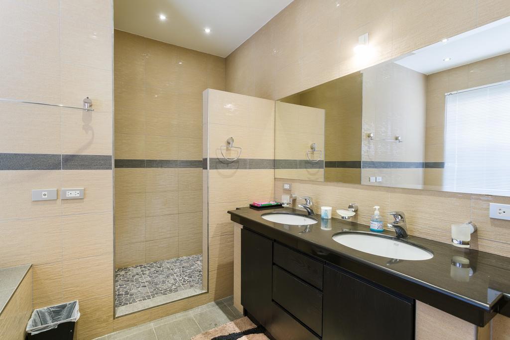Luxury Pool Villa 3Br 6-8 Persons (Adults Only) パッタヤー エクステリア 写真
