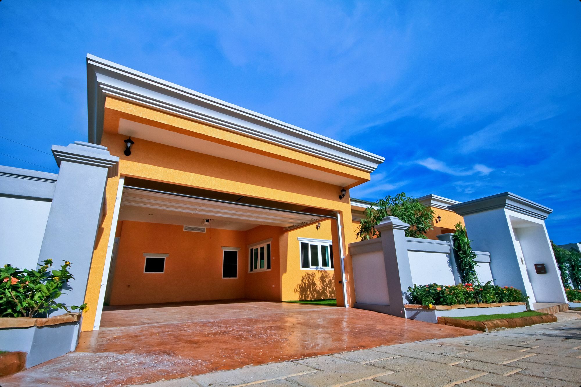 Luxury Pool Villa 3Br 6-8 Persons (Adults Only) パッタヤー エクステリア 写真