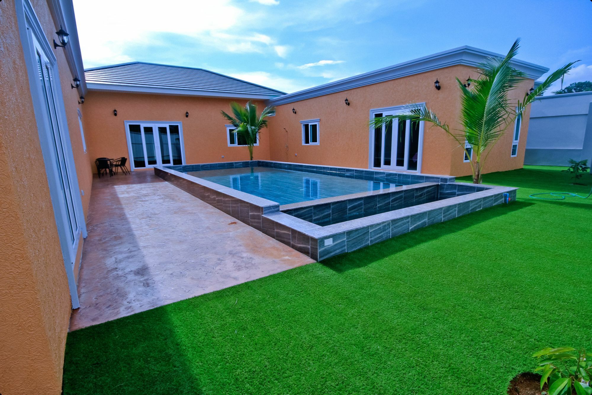 Luxury Pool Villa 3Br 6-8 Persons (Adults Only) パッタヤー エクステリア 写真